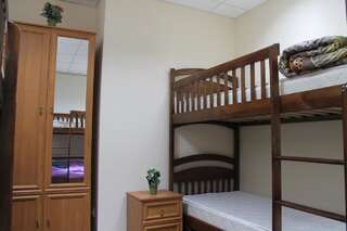 Хостелы Best4Rest Киев Кровать в общем 6-местном номере для мужчин и женщин-4